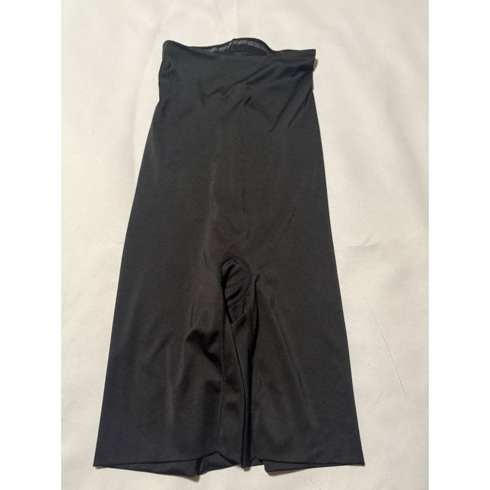 Spanx by Sara Blakely Women's Shapewear Shorts Size S Black High Waist Mid Thigh